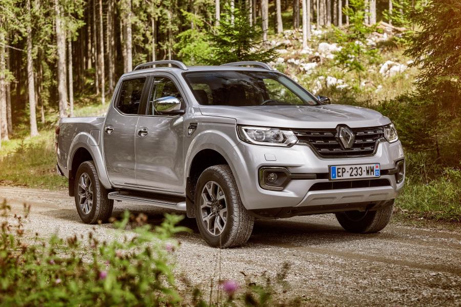  Renault Alaskan 2017 года  (WW) (фото 1 из 141)